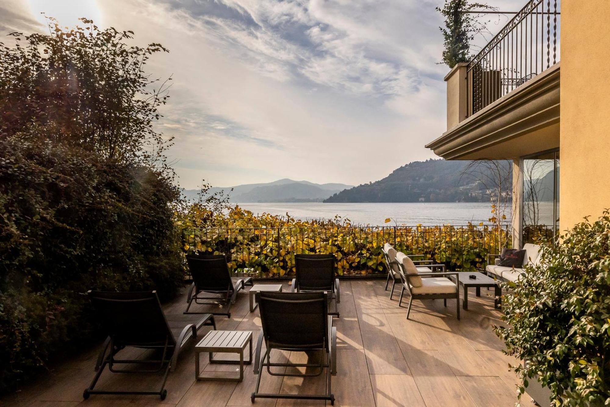 Il Belvedere Торно Экстерьер фото